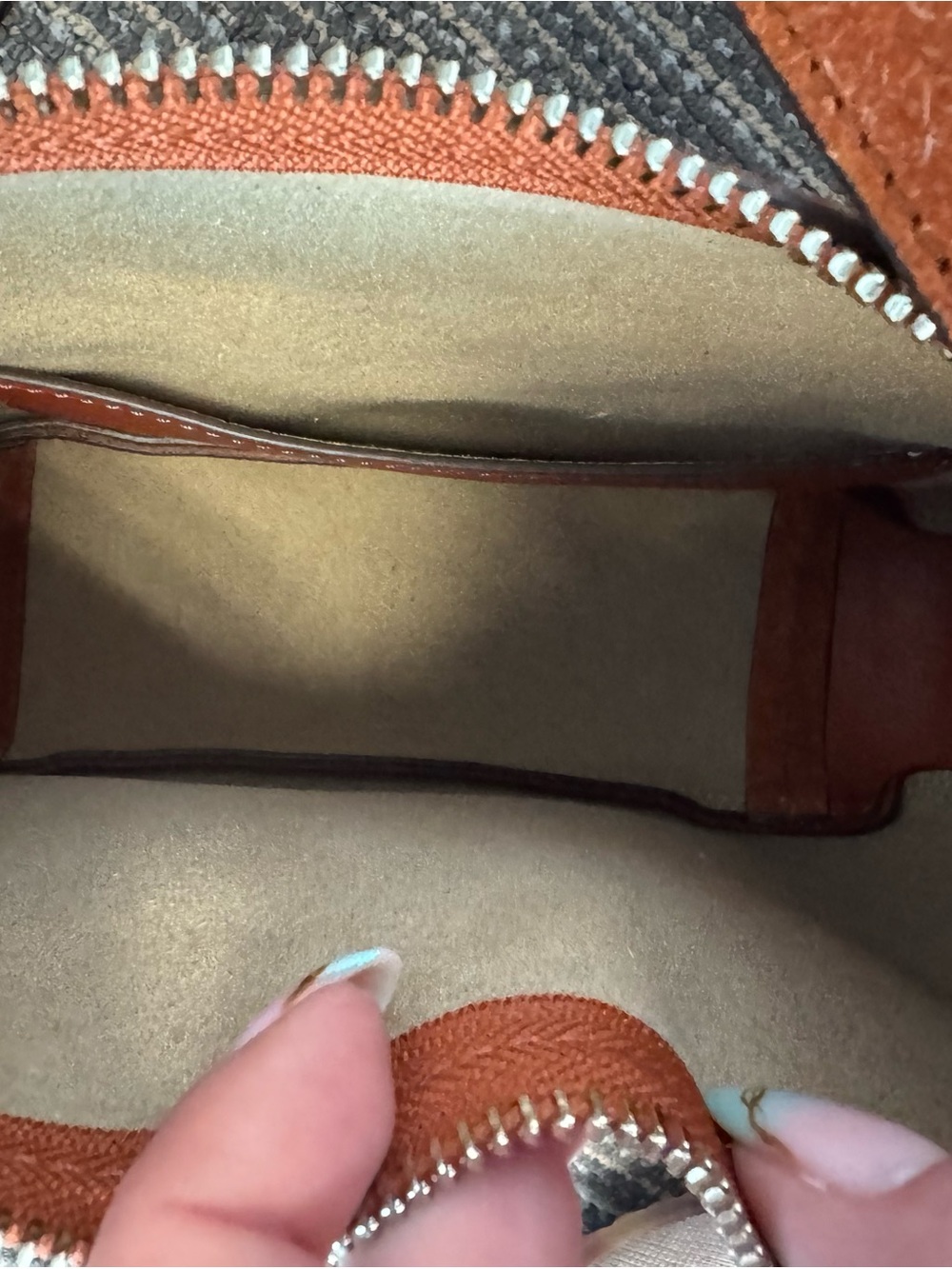 Tory Burch Small Romy Brushed Suede Shoulder Bag - Picture 5 of 7